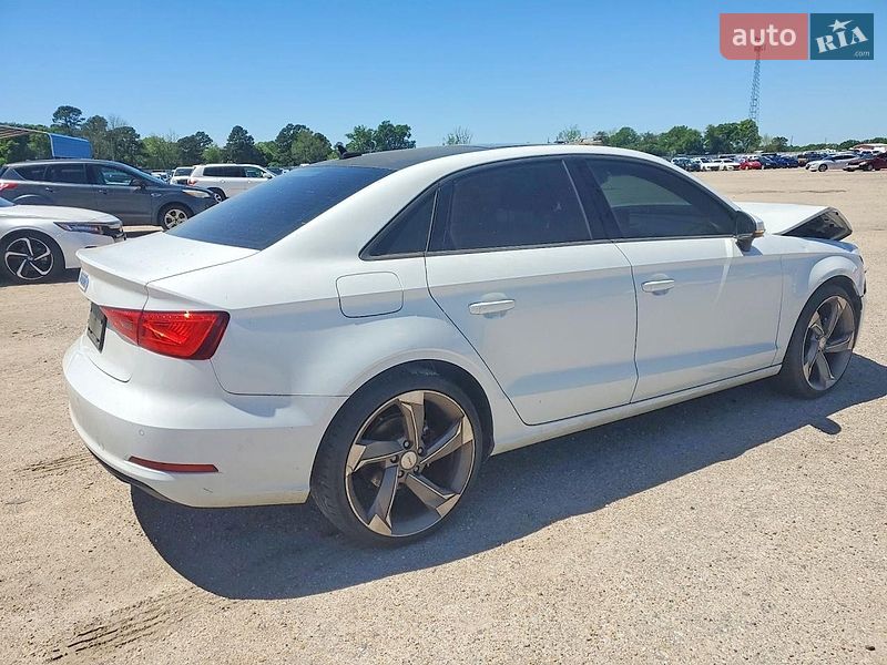 Седан Audi A3 2016 в Сумах
