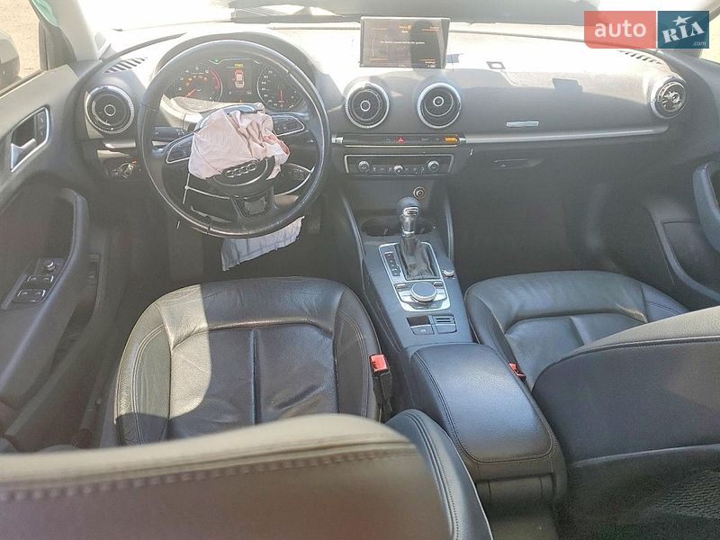 Седан Audi A3 2016 в Сумах