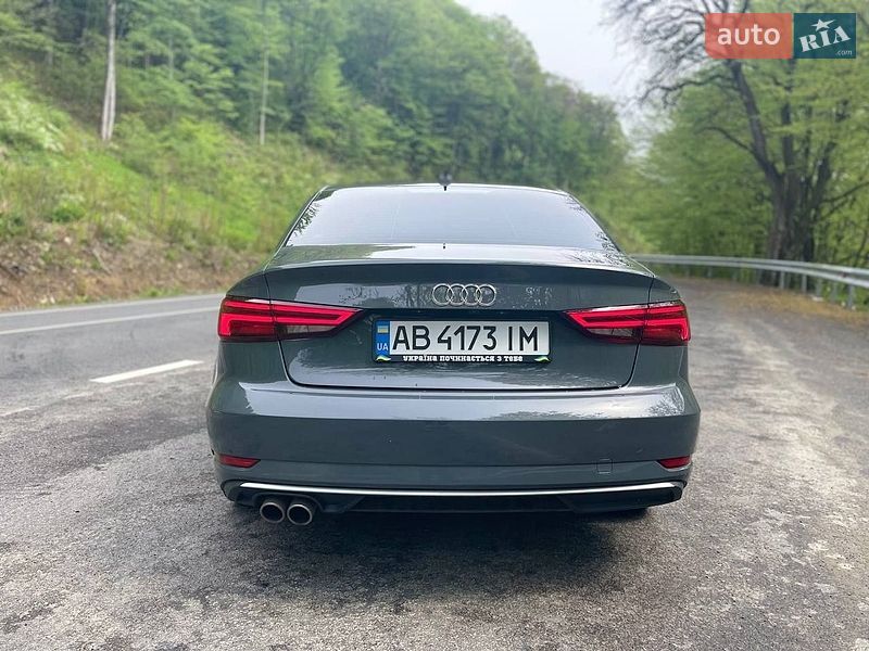 Седан Audi A3 2017 в Хмельницком