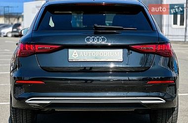 Хэтчбек Audi A3 2021 в Киеве