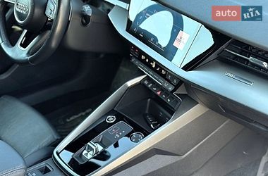 Хэтчбек Audi A3 2021 в Киеве