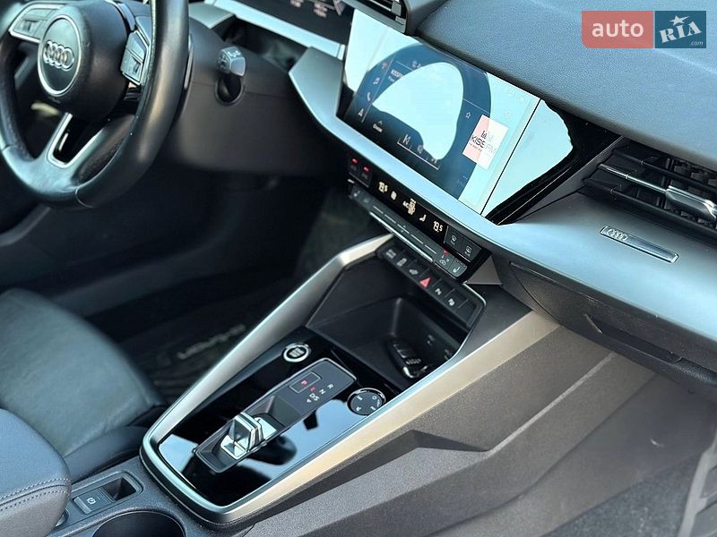 Хэтчбек Audi A3 2021 в Киеве