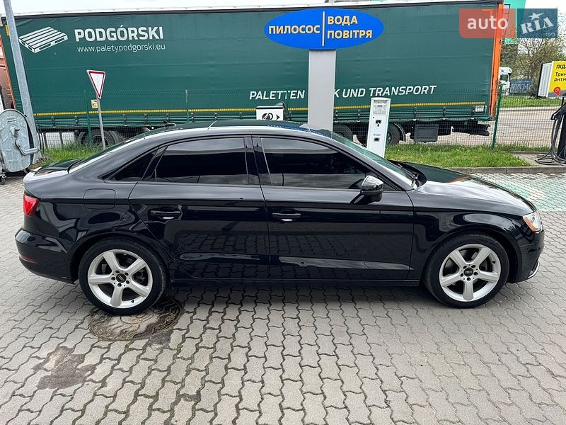 Седан Audi A3 2014 в Хмельницком