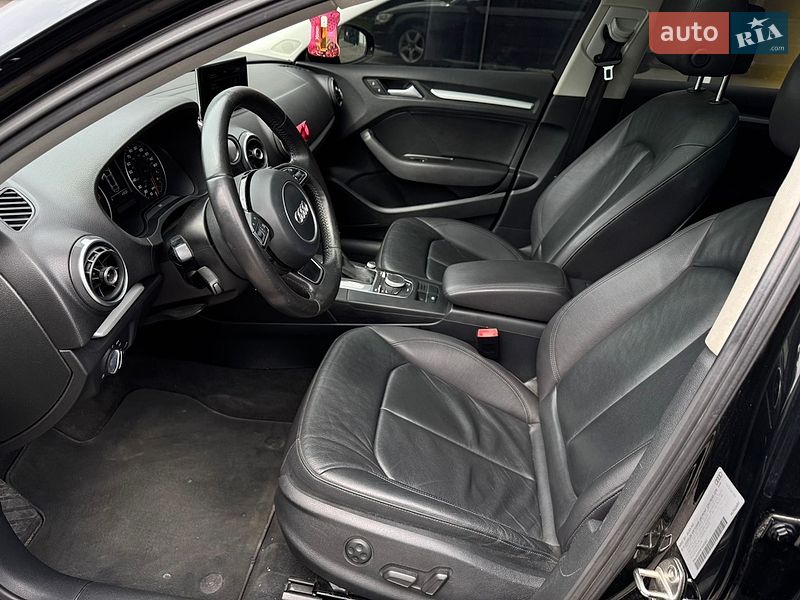 Седан Audi A3 2014 в Хмельницком