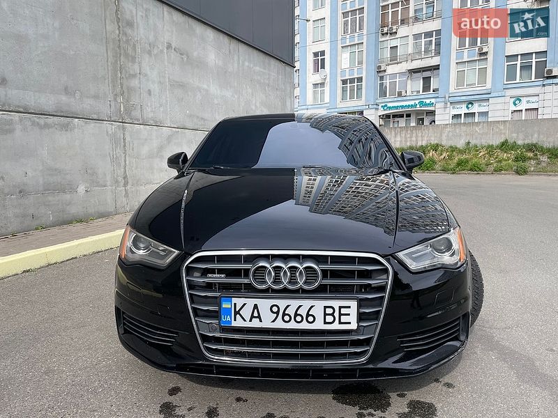 Седан Audi A3 2014 в Киеве