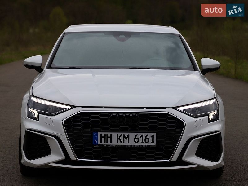 Седан Audi A3 2021 в Трускавці