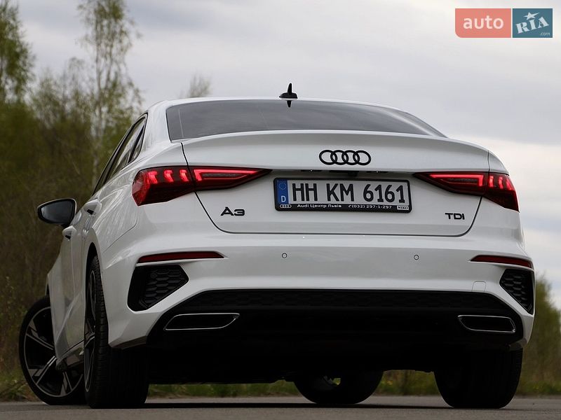 Седан Audi A3 2021 в Трускавці