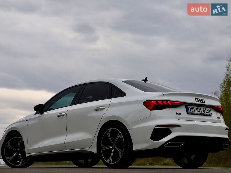 Седан Audi A3 2021 в Трускавці
