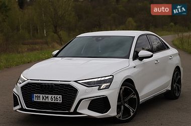 Седан Audi A3 2021 в Трускавці