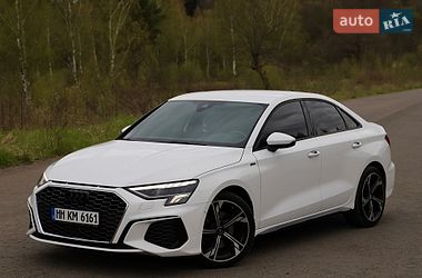 Седан Audi A3 2021 в Трускавці