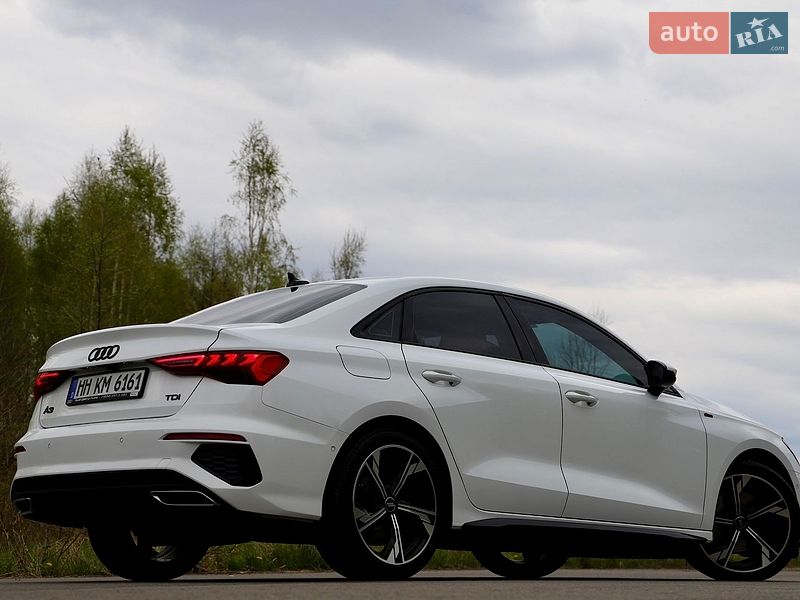 Седан Audi A3 2021 в Трускавці