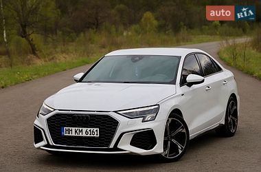 Седан Audi A3 2021 в Трускавці