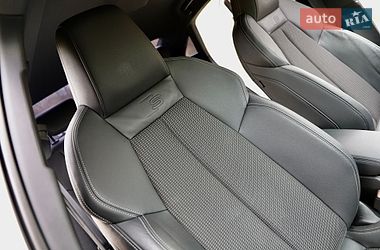 Седан Audi A3 2021 в Трускавці