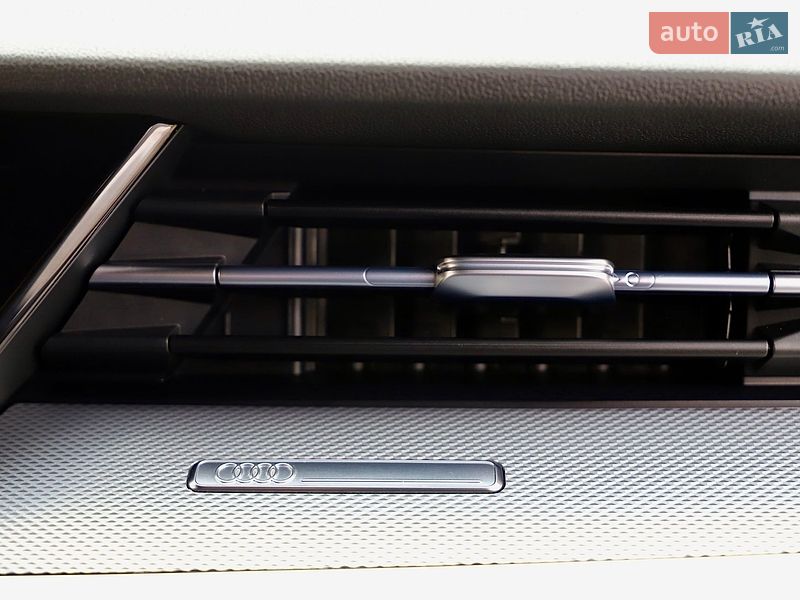 Седан Audi A3 2021 в Трускавці