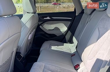 Хэтчбек Audi A3 2016 в Киеве