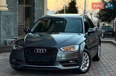 Хетчбек Audi A3 2016 в Одесі