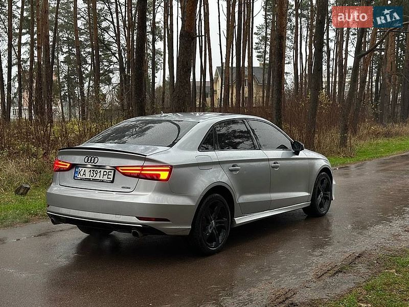 Седан Audi A3 2016 в Киеве