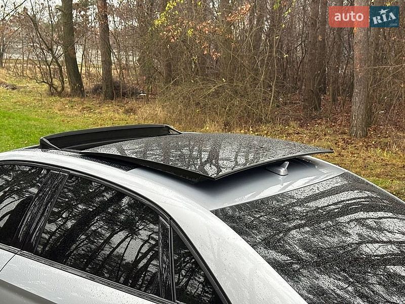 Седан Audi A3 2016 в Киеве