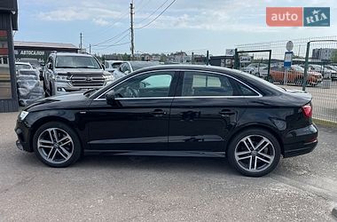 Седан Audi A3 2017 в Києві