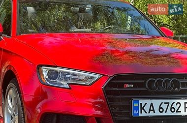 Седан Audi A3 2016 в Ровно