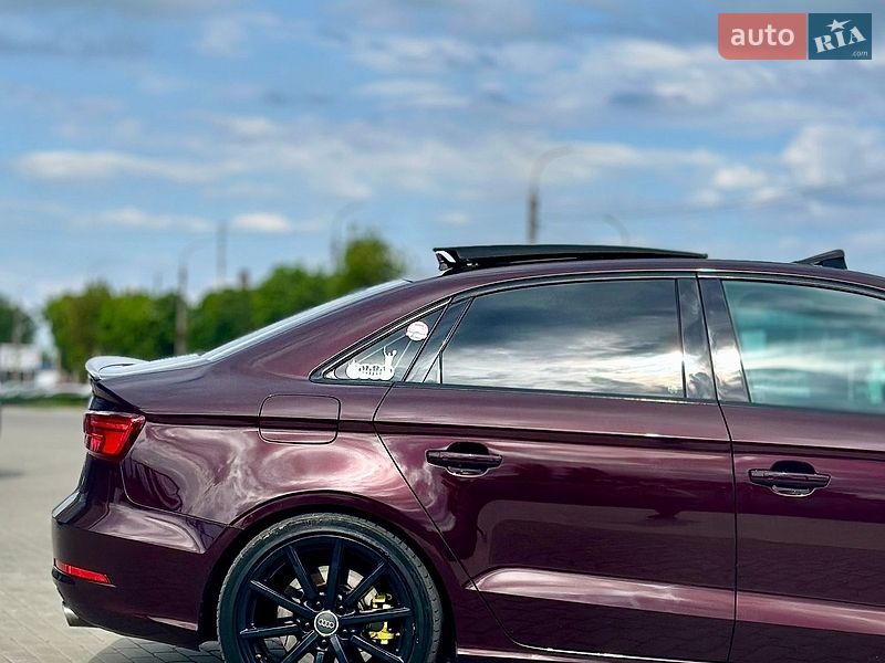 Седан Audi A3 2014 в Черкасах