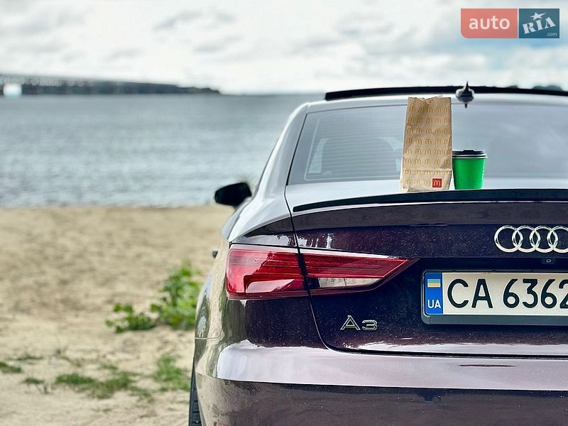 Седан Audi A3 2014 в Черкасах