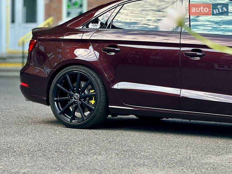Седан Audi A3 2014 в Черкасах