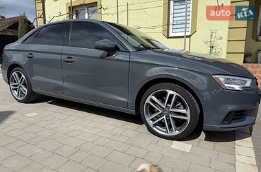 Седан Audi A3 2020 в Ивано-Франковске