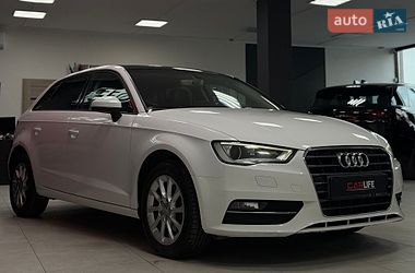 Хэтчбек Audi A3 2015 в Тернополе