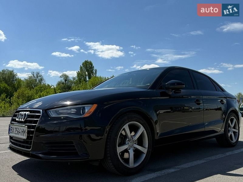 Седан Audi A3 2014 в Ірпені