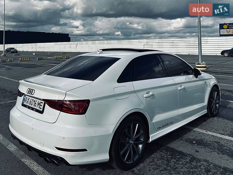 Седан Audi A3 2015 в Львове