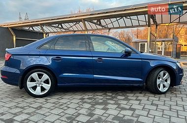 Седан Audi A3 2014 в Запорожье