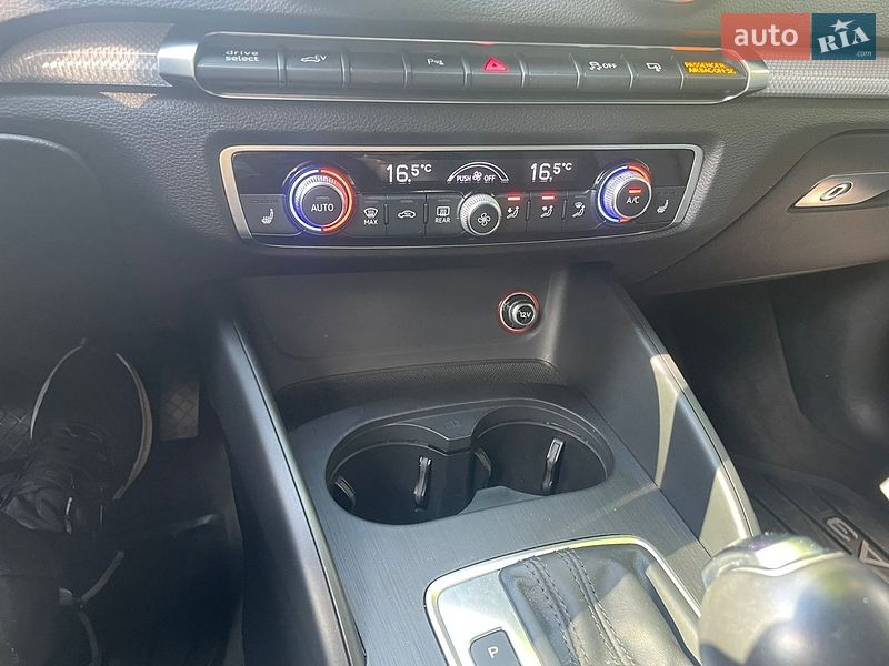 Хетчбек Audi A3 2016 в Львові