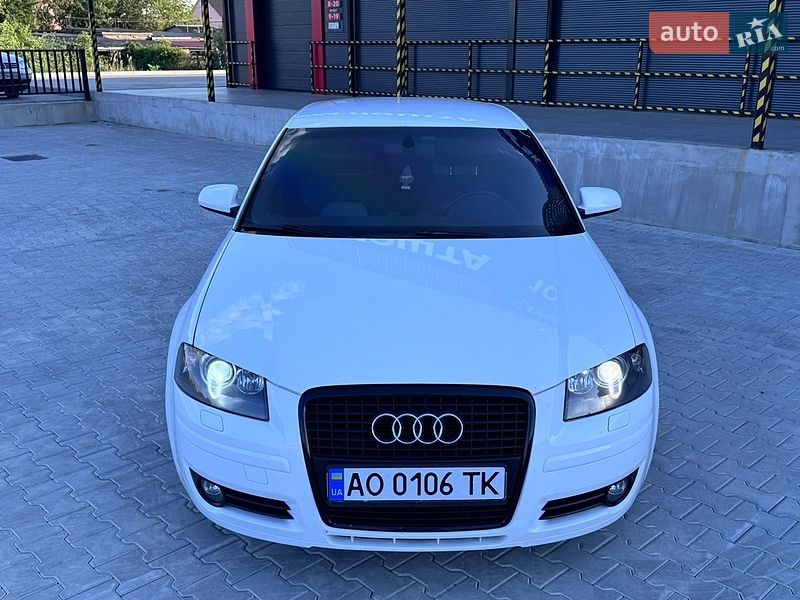 Хетчбек Audi A3 2009 в Мукачевому