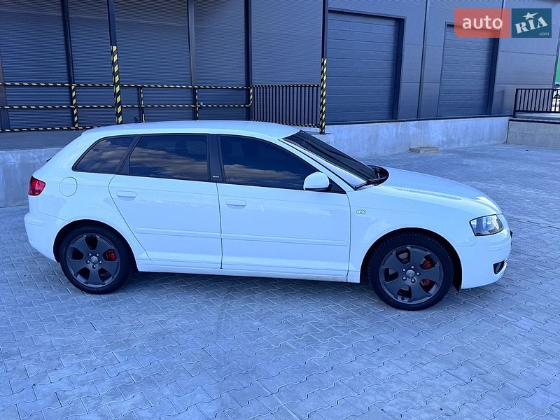Хетчбек Audi A3 2009 в Мукачевому