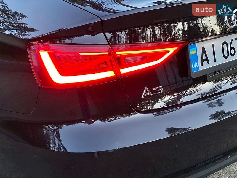 Седан Audi A3 2015 в Киеве