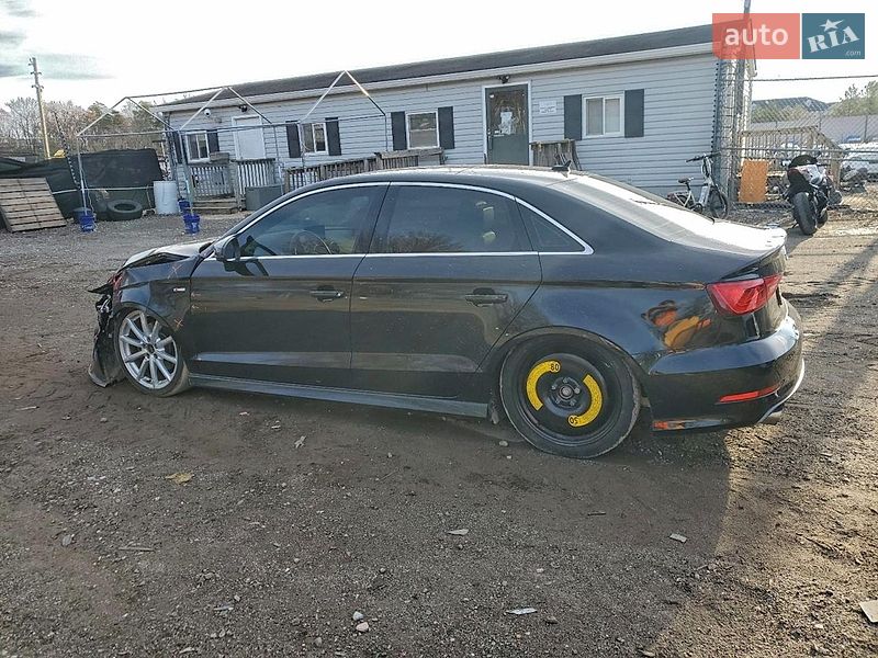 Седан Audi A3 2016 в Городке