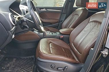Седан Audi A3 2016 в Городке