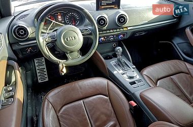 Седан Audi A3 2016 в Городке