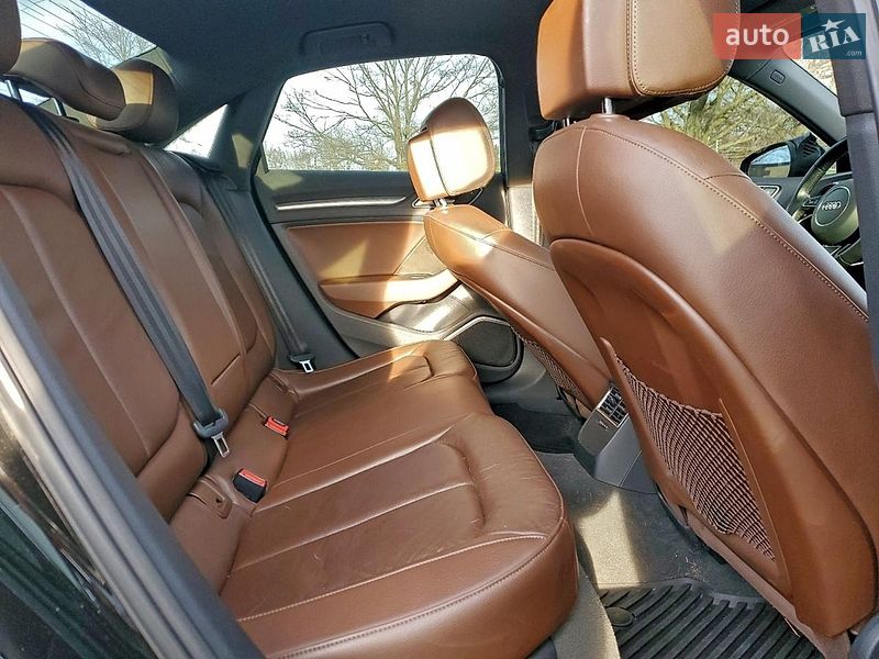 Седан Audi A3 2016 в Городке