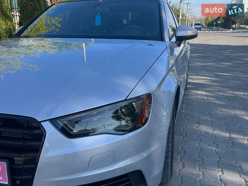 Седан Audi A3 2015 в Одессе