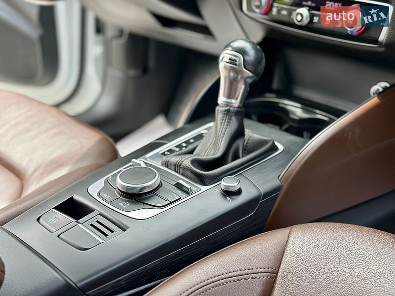 Седан Audi A3 2015 в Киеве фото 44 Седан Audi A3 2015 в Киеве