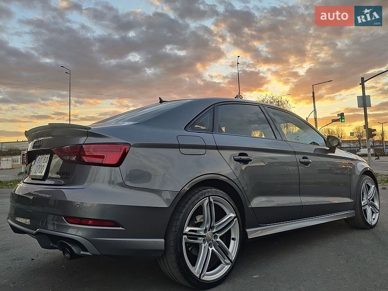 Седан Audi A3 2018 в Вінниці