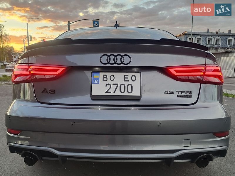 Седан Audi A3 2018 в Вінниці