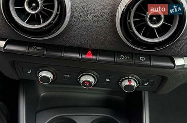 Седан Audi A3 2015 в Киеве