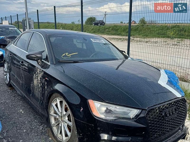 Седан Audi A3 2016 в Городке