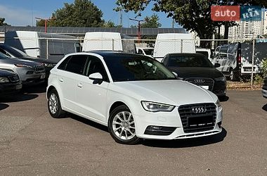 Хэтчбек Audi A3 2015 в Одессе