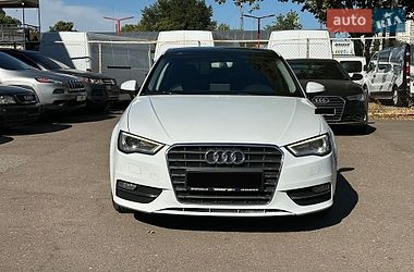 Хэтчбек Audi A3 2015 в Одессе