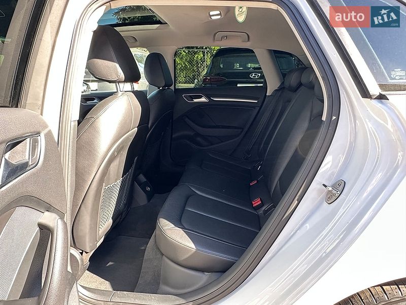 Хэтчбек Audi A3 2015 в Одессе