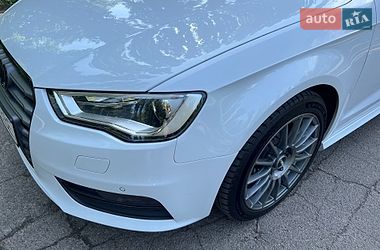 Хетчбек Audi A3 2016 в Києві